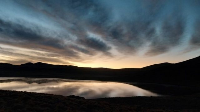 Laguna Huaraco, de noche